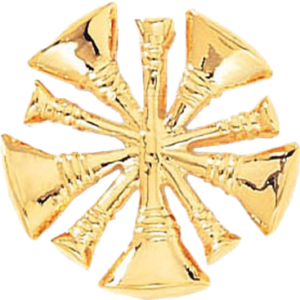 BLACKINTON J55 - Chief / Commissioner Five Crossed Bugles Gold or Nickel